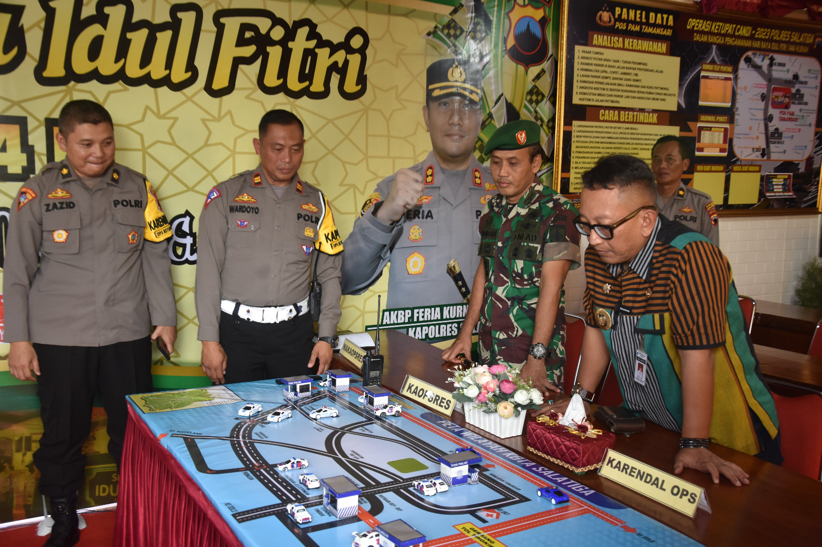 Danrem 073/Makutarama Bersama Forkopimda Kota Salatiga Kunjungi Pos Pengamanan Idul Fitri 1444 H